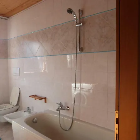 Cesa Fossal Apartmán *