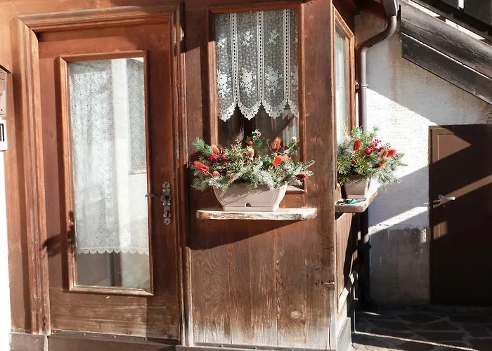 Cesa Fossal Apartman *
